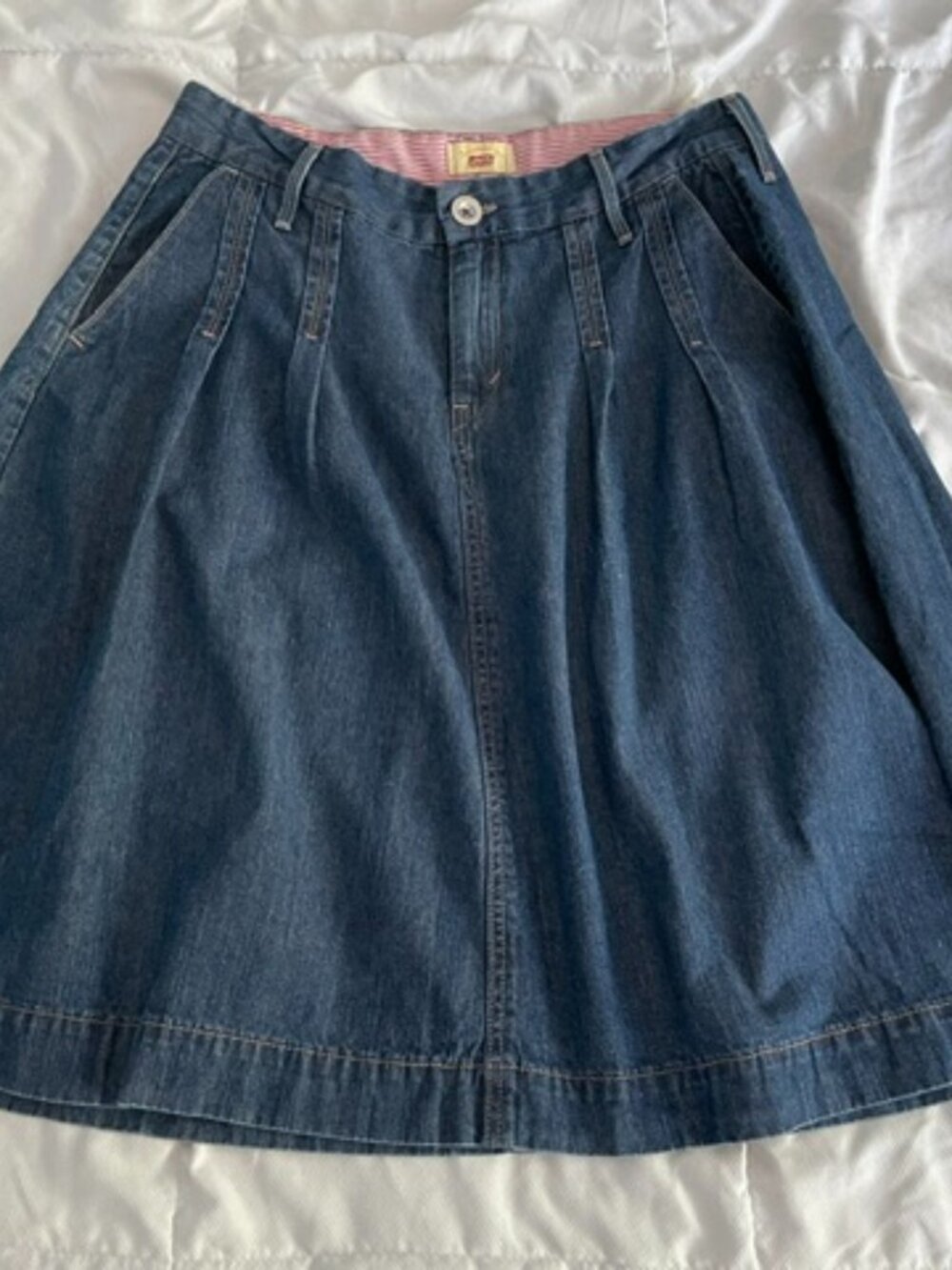 LAST Y2K Levis Jean Skirt Size 4 Small Denim Flare Blue Pockets Boho Hippie